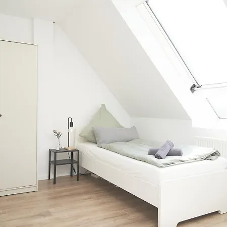 Spacious In Apartment
